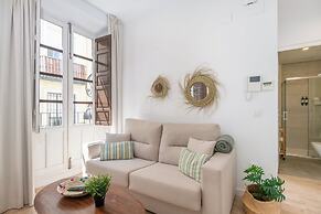 Apartamentos Luna Suites Palacio Dorita