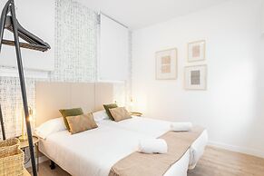 Apartamentos Luna Suites Palacio Dorita