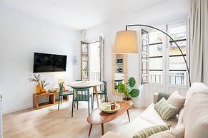 Apartamentos Luna Suites Palacio Dorita