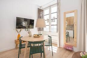 Apartamentos Luna Suites Palacio Dorita