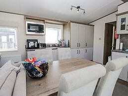 Lilac Lodge