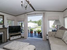 Lilac Lodge