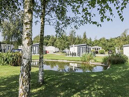Lilac Lodge
