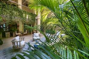 CC2-1 SUITE CON DESAYUNO EN GETSEMANI