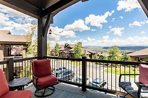 Fairway Ski and Golf Retreat by Avantstay Blocks From the Ski Lift! Be