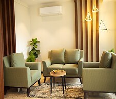 Innistique by Inventree