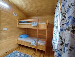 HURMALIK APARTS HAUSES