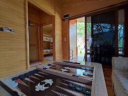 HURMALIK APARTS HAUSES