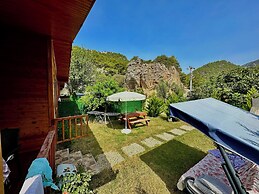 HURMALIK APARTS HAUSES