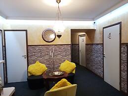 ZINC OLD TOWN  HOSTEL