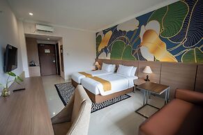 The Green Peak, ARTOTEL Curated