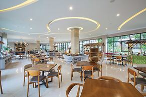 The Green Peak, ARTOTEL Curated