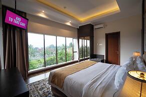 The Green Peak, ARTOTEL Curated