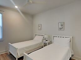 Redfish Harbor Pelican Place