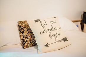 Northern Nights Chalet Wanderlust Abodes