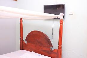 Marina Terraces Hotel