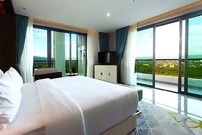 CASTLE BAYVIEW RESORT & SPA