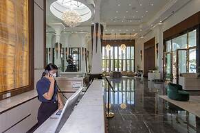 CASTLE BAYVIEW RESORT & SPA