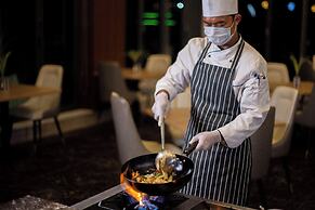 CASTLE BAYVIEW RESORT & SPA