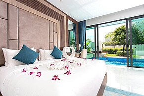 CASTLE BAYVIEW RESORT & SPA