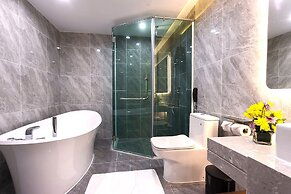 CASTLE BAYVIEW RESORT & SPA