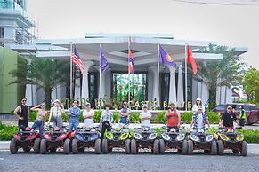 CASTLE BAYVIEW RESORT & SPA