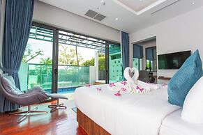 CASTLE BAYVIEW RESORT & SPA