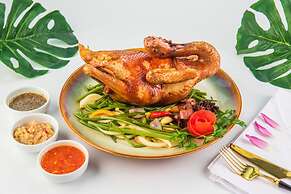 CASTLE BAYVIEW RESORT & SPA