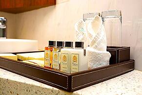 CASTLE BAYVIEW RESORT & SPA