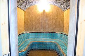 CASTLE BAYVIEW RESORT & SPA