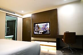 CASTLE BAYVIEW RESORT & SPA