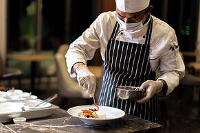 CASTLE BAYVIEW RESORT & SPA