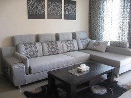 Impeccable 2-bed Apartment in Amman