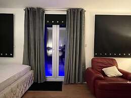 Remarkable 1-bed Studio in Staines - Surrey