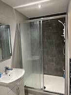 Remarkable 1-bed Studio in Staines - Surrey