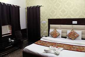 Goroomgo Krishna Residency Bareilly