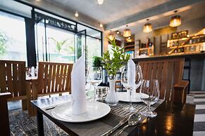 KAMPOT SWEET BOUTIQUE