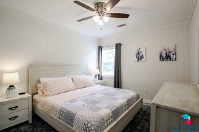 Close to I-95 Savannah Long Stays Pets