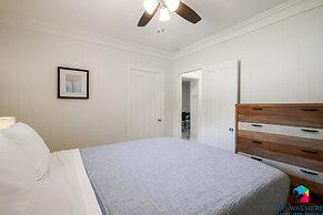 Close to I-95 Savannah Long Stays Pets