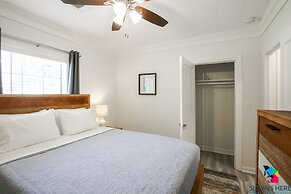 Close to I-95 Savannah Long Stays Pets