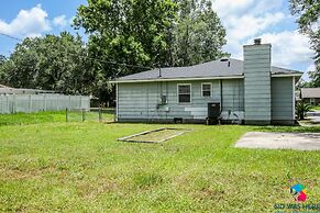 Close to I-95 Savannah Long Stays Pets