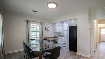 Close to I-95 Savannah Long Stays Pets