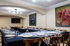 Hotel Paseo Santiago