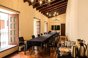 Hotel Paseo Santiago