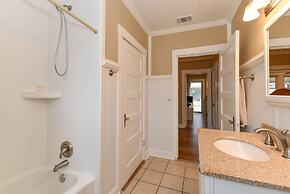 Miss Audrey Quiet&Cozy Historic Cottage