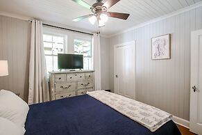 Historic Home for 7 with Apartment