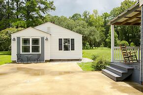 Historic Home for 7 with Apartment