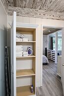 Historic Home for 7 with Apartment