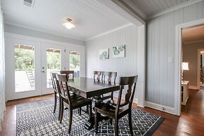 Historic Home for 7 with Apartment