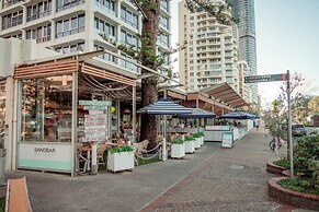 Avalon Apartments - Q Stay